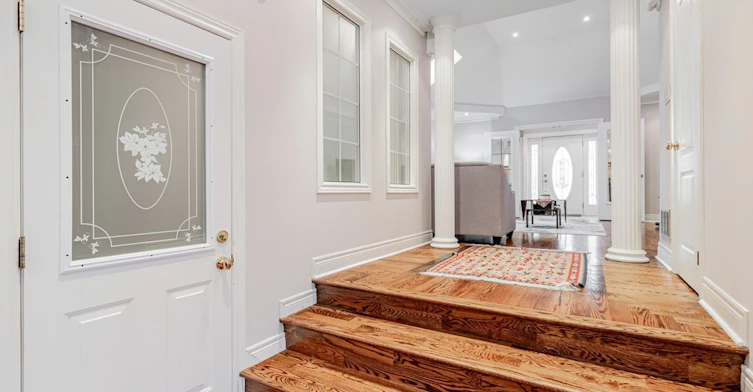 9 Robson Place E, Toronto, ON, M2R 2Y3 - 11