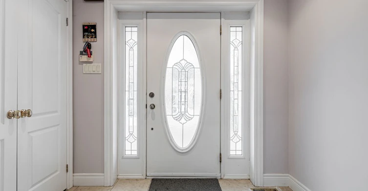 9 Robson Place E, Toronto, ON, M2R 2Y3 - 4