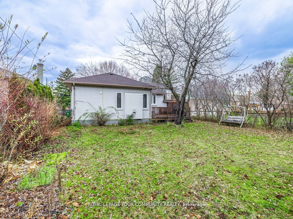 9 Robson Place E, Toronto, ON, M2R 2Y3 - 29