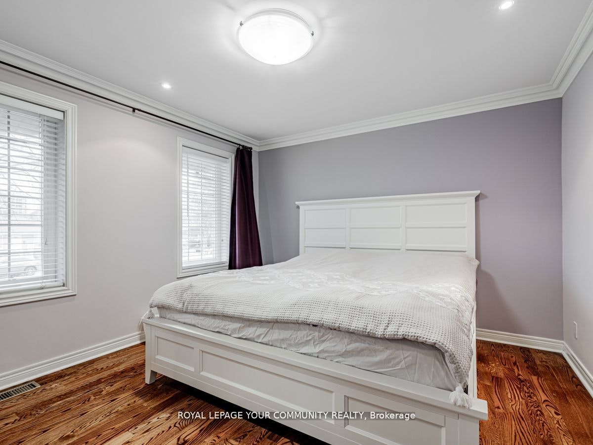 9 Robson Place E, Toronto, ON, M2R 2Y3 - 21