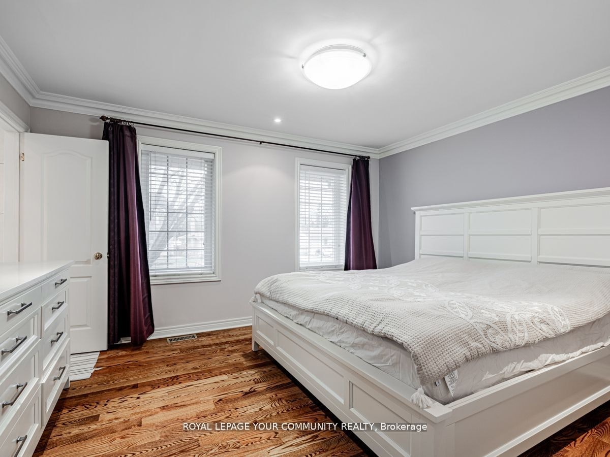 9 Robson Place E, Toronto, ON, M2R 2Y3 - 22