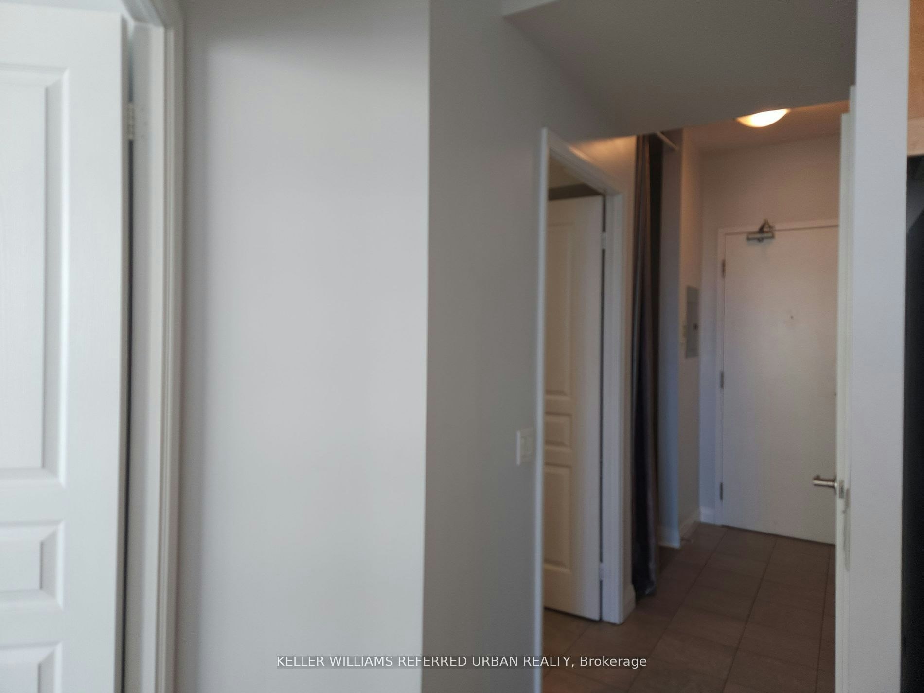 1504-1121 Bay Street, Toronto, ON, M5S 3L9 - 9