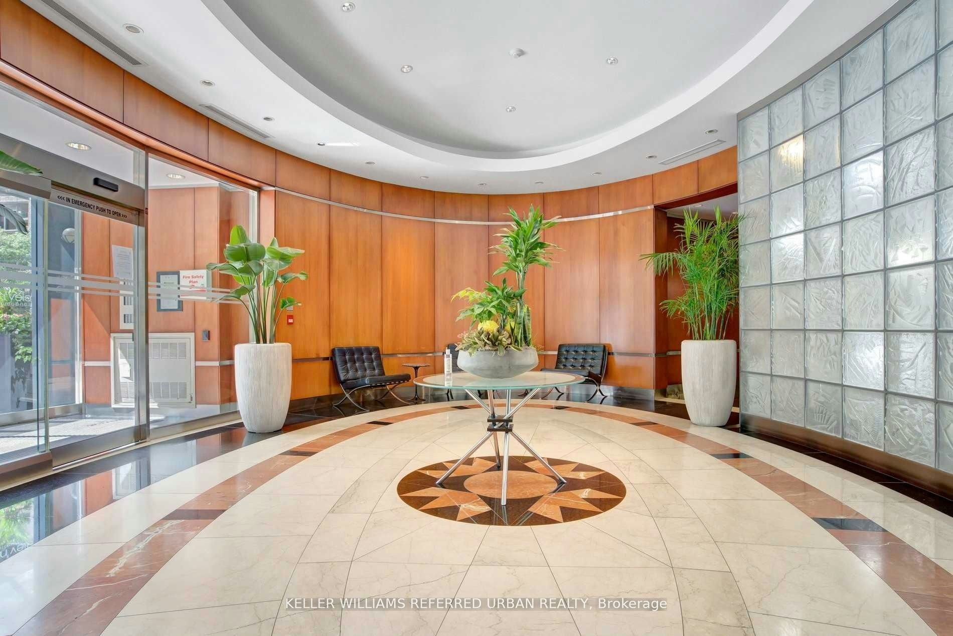 1504-1121 Bay Street, Toronto, ON, M5S 3L9 - 3