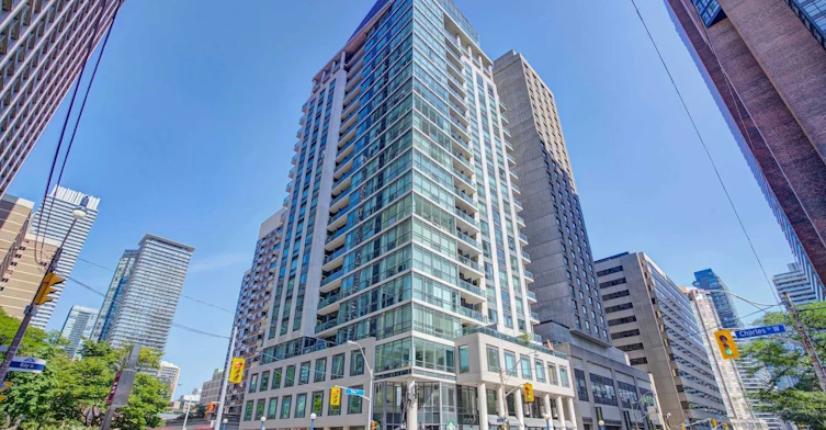 1504-1121 Bay Street, Toronto, ON, M5S 3L9