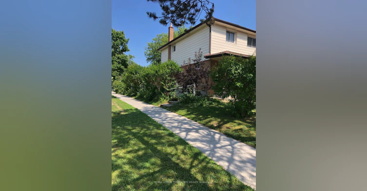211 Pineway Boulevard, Toronto, ON, M2H 1B4