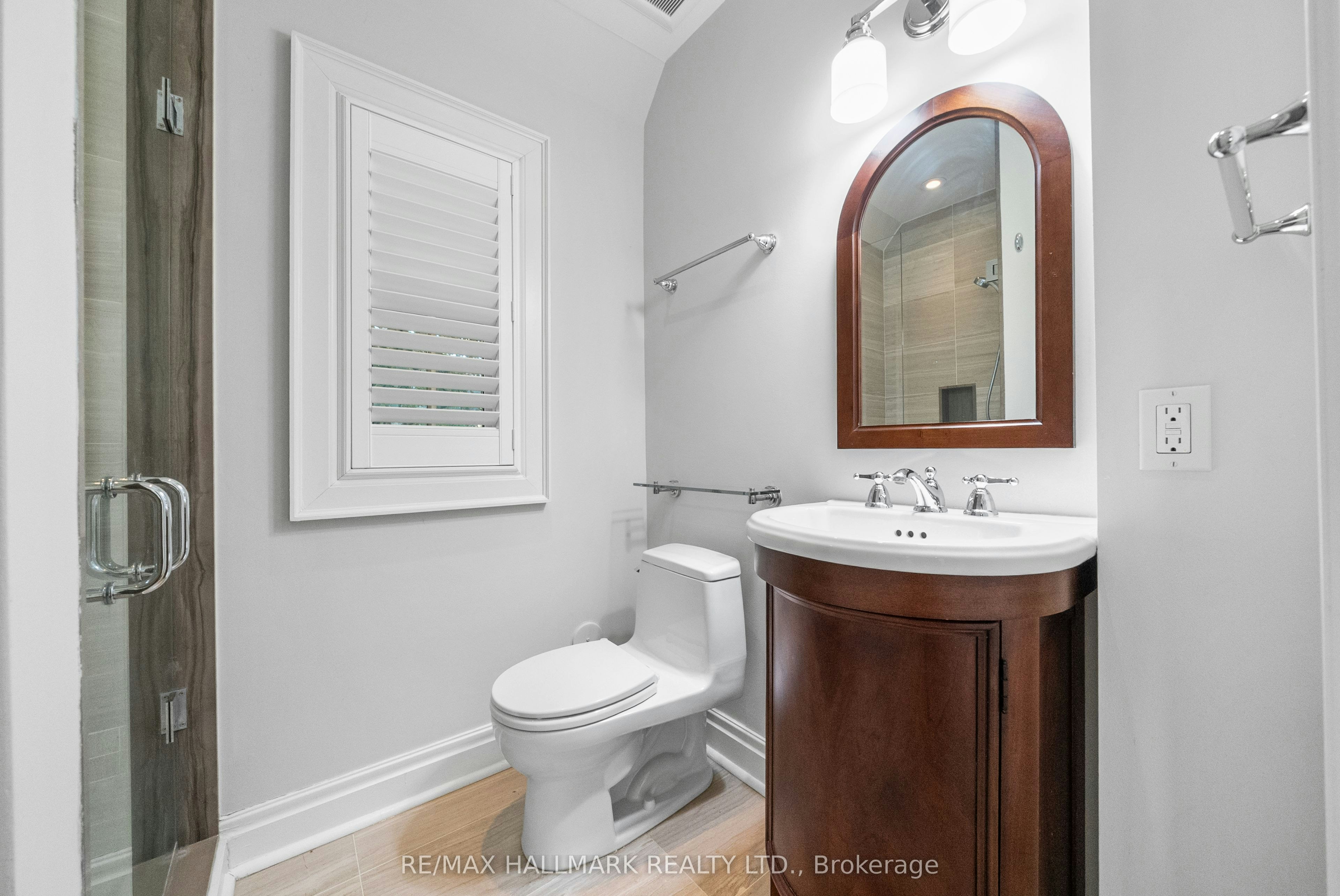 16 Elderwood Drive, Toronto, ON, M5P 1W5 - 33