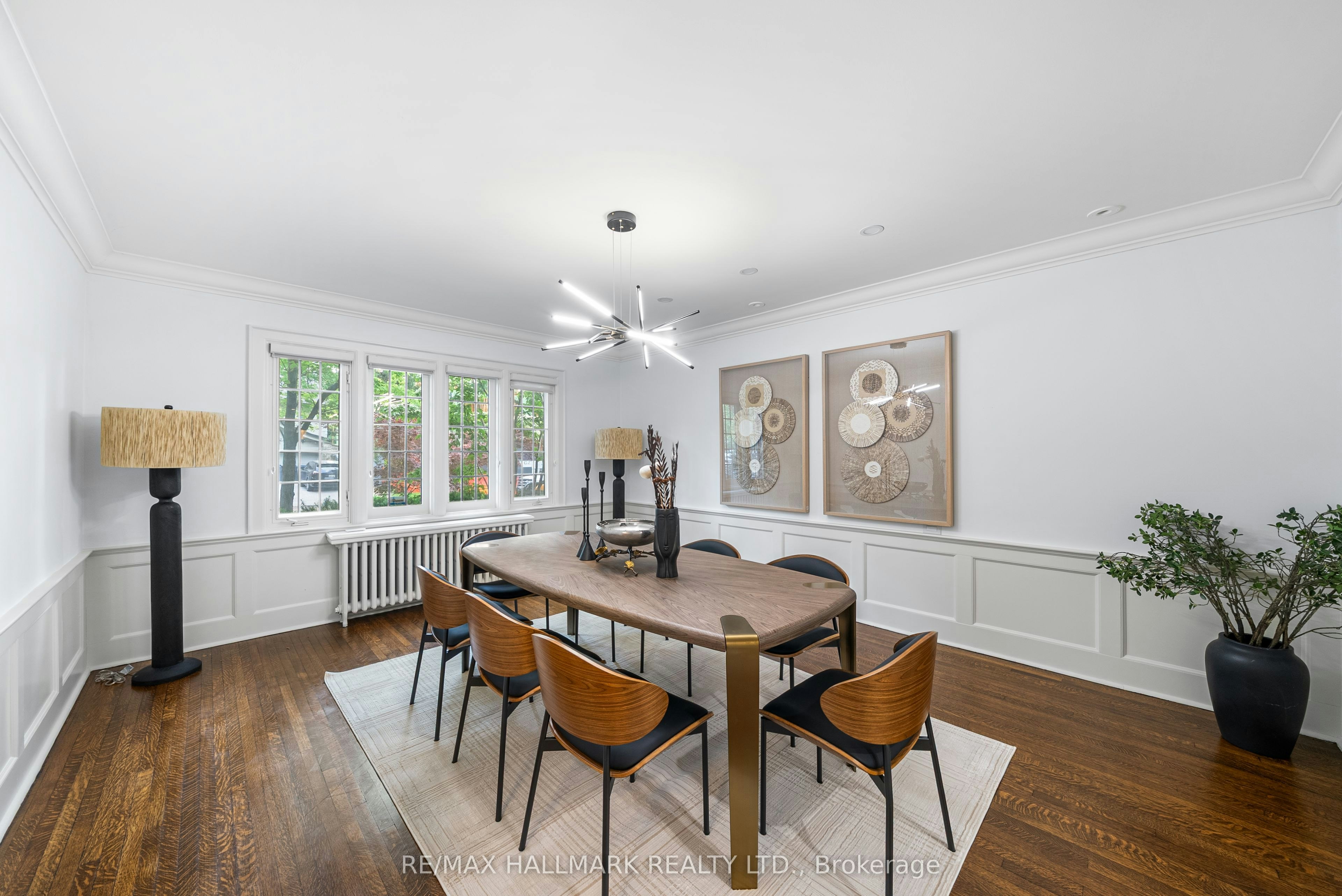 16 Elderwood Drive, Toronto, ON, M5P 1W5 - 6
