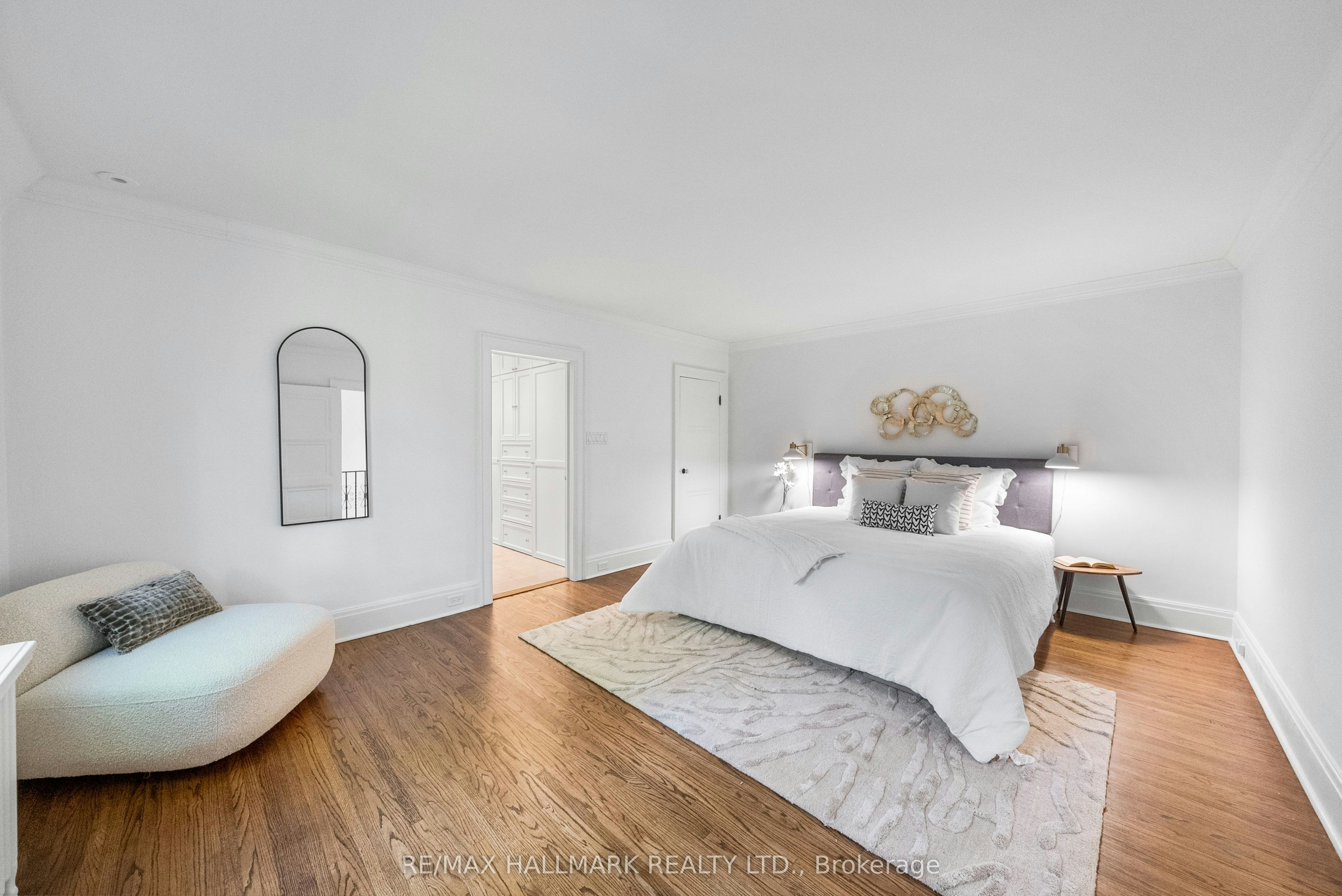 16 Elderwood Drive, Toronto, ON, M5P 1W5 - 19