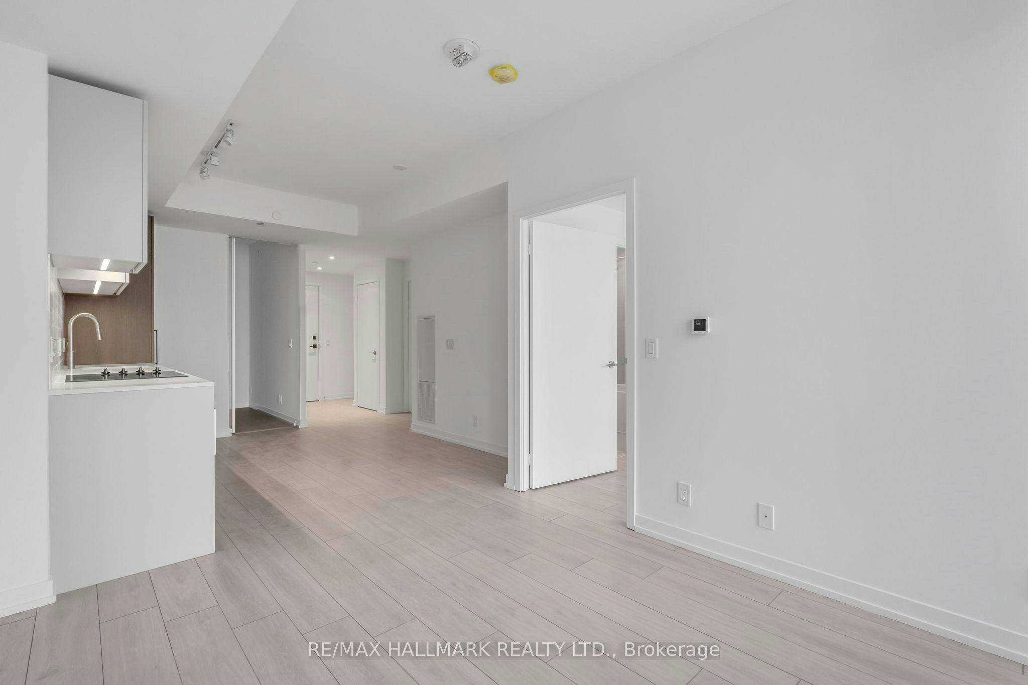 3212-55 Mercer Street, Toronto, ON, M5V 1H2 - 12