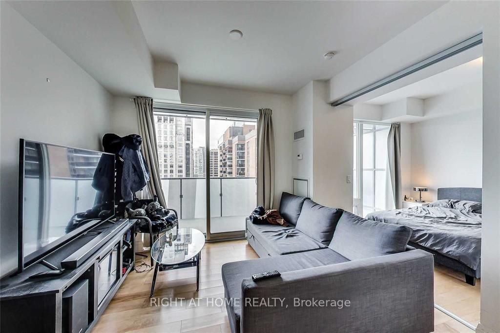 1608-65 St Mary Street, Toronto, ON, M5S 0A6 - 3