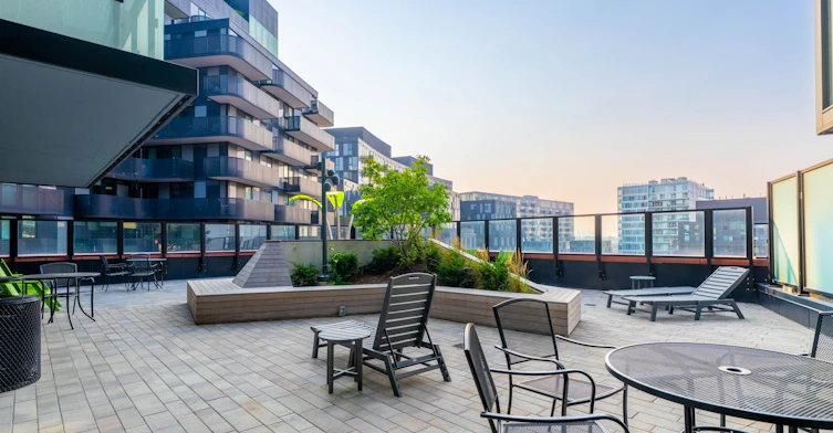 202-8 Tippett Road, Toronto, ON, M3H 0E7 - 10