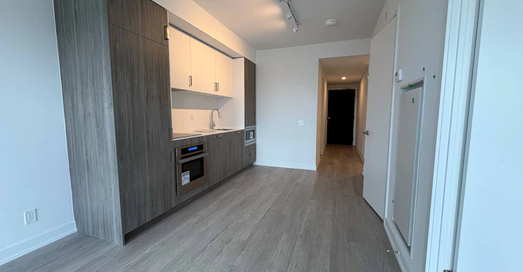 3712-88 Queen Street E, Toronto, ON, M5C 0B6 - 5