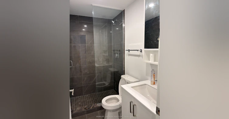 3712-88 Queen Street E, Toronto, ON, M5C 0B6 - 12