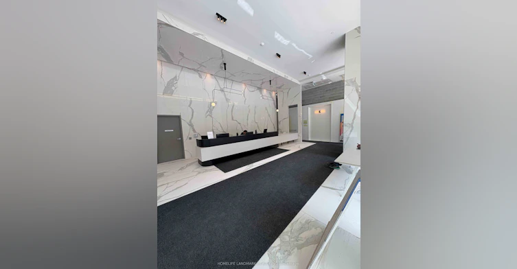 3712-88 Queen Street E, Toronto, ON, M5C 0B6 - 3