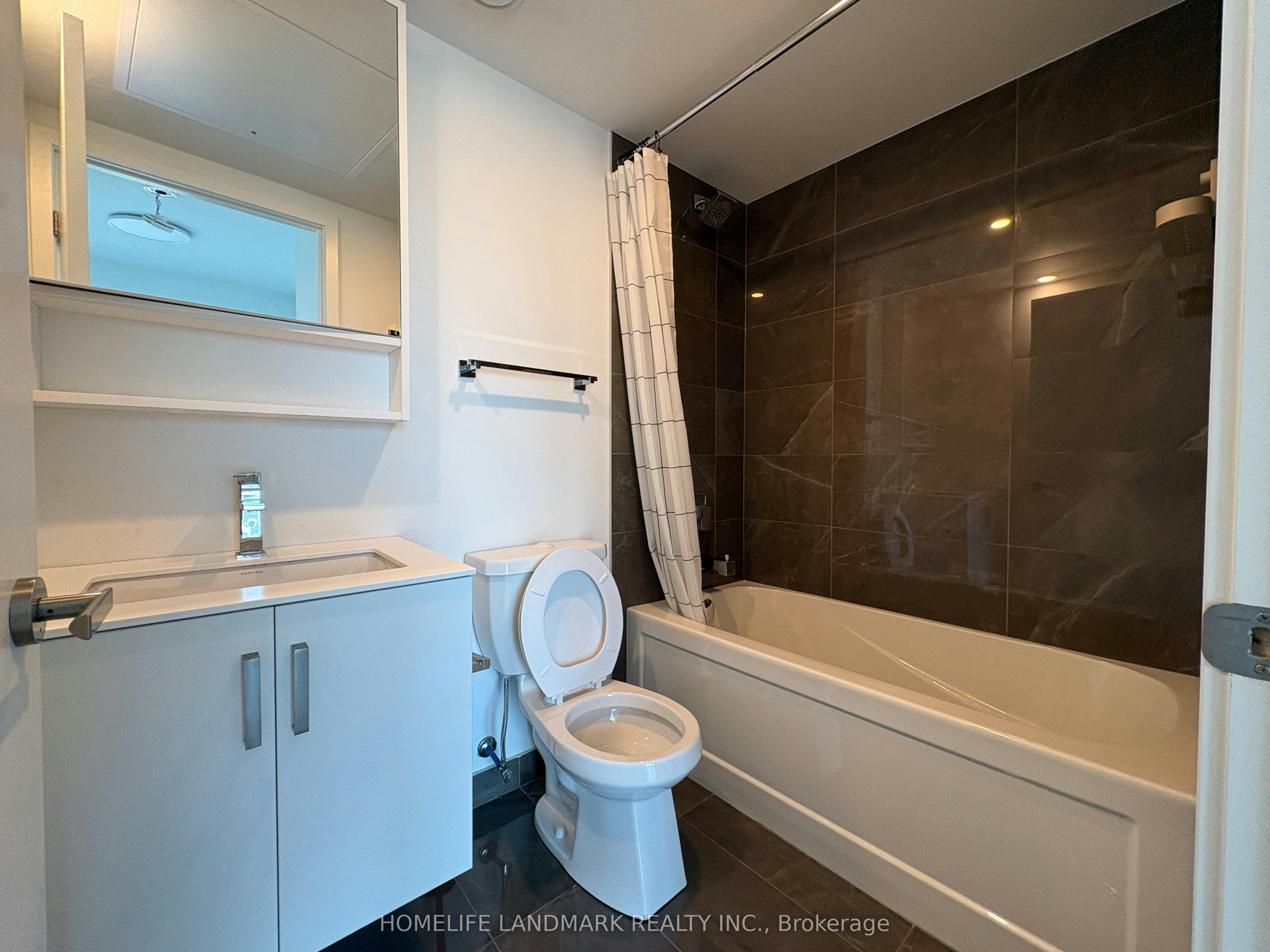 3712-88 Queen Street E, Toronto, ON, M5C 0B6 - 10