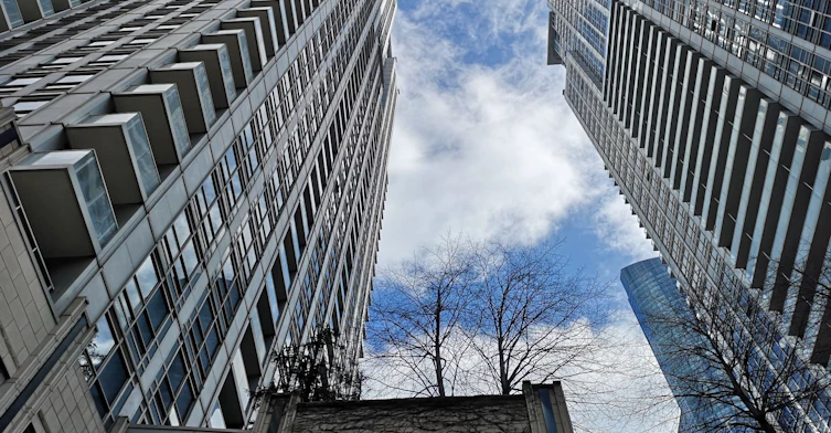 3201-761 Bay Street, Toronto, ON, M5G 2R2 - 3