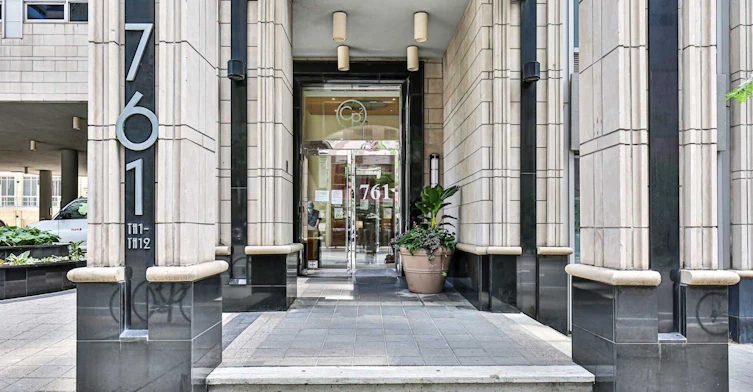 3201-761 Bay Street, Toronto, ON, M5G 2R2