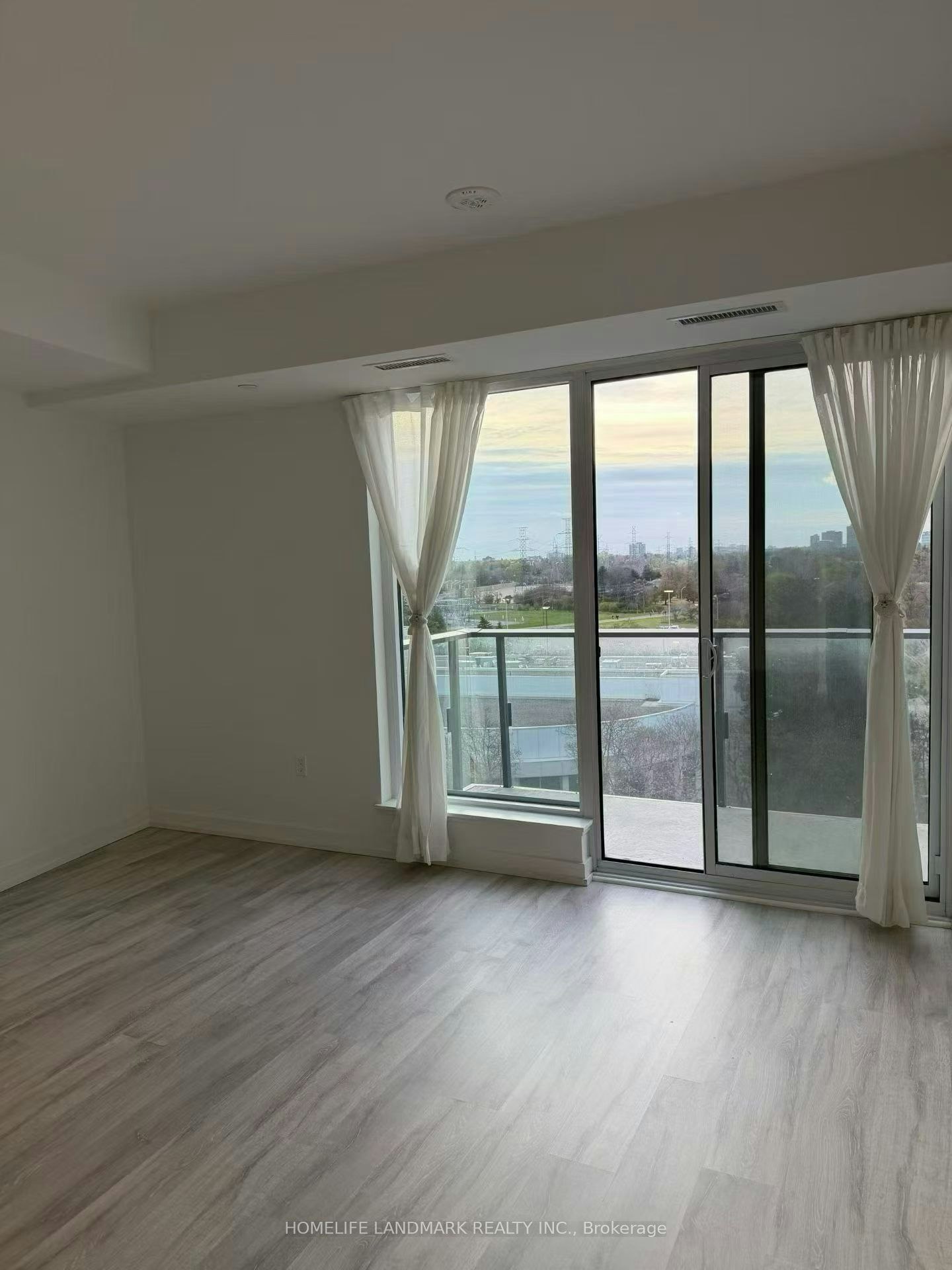 N830-7 Golden Lion Heights, Toronto, ON, M2M 0C1