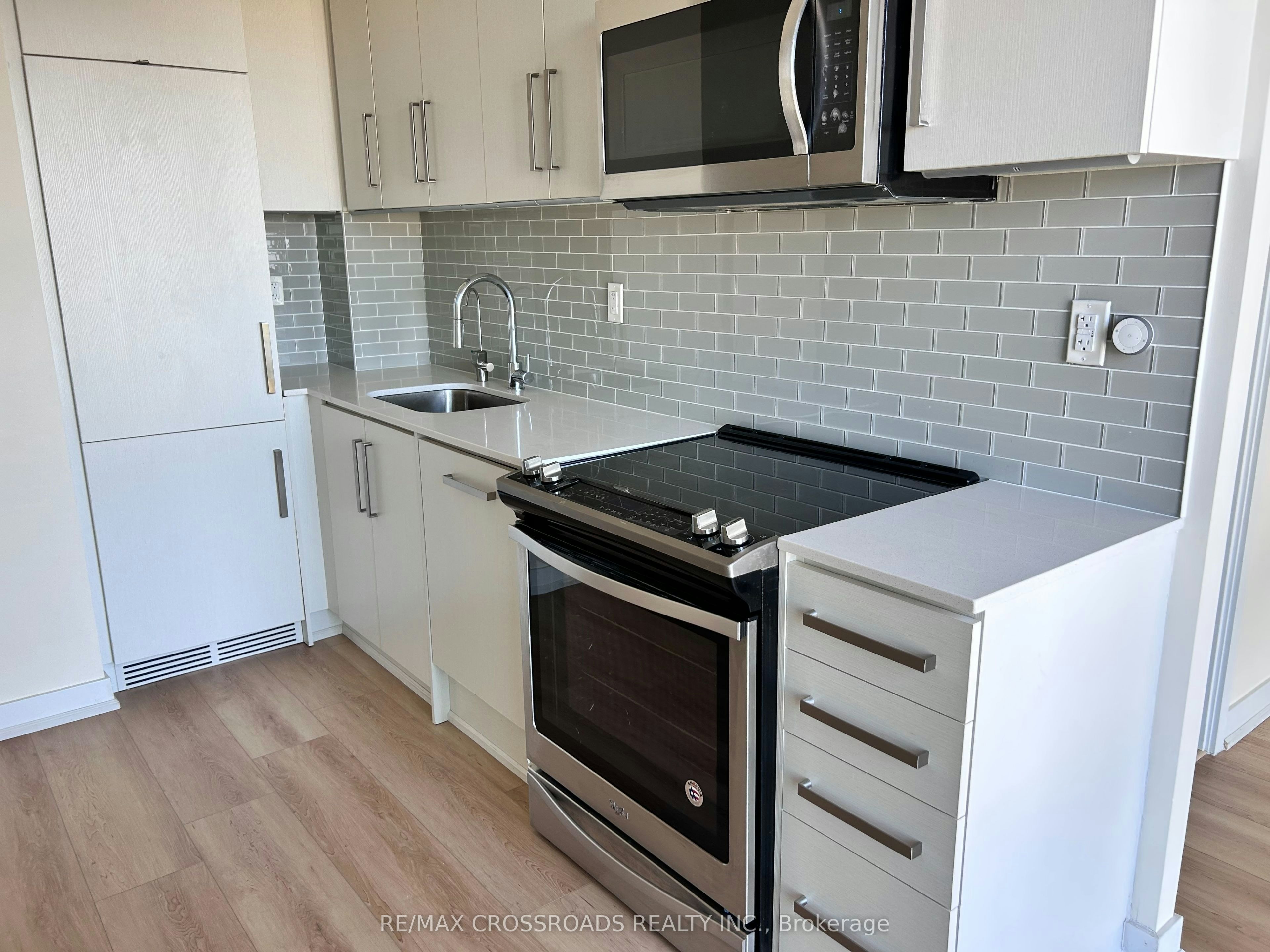 2405-5180 Yonge Street, Toronto, ON, M2N 5P6 - 24