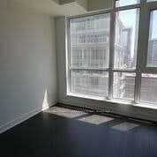 1107-30 Nelson Street, Toronto, ON, M5V 0H5 - 7