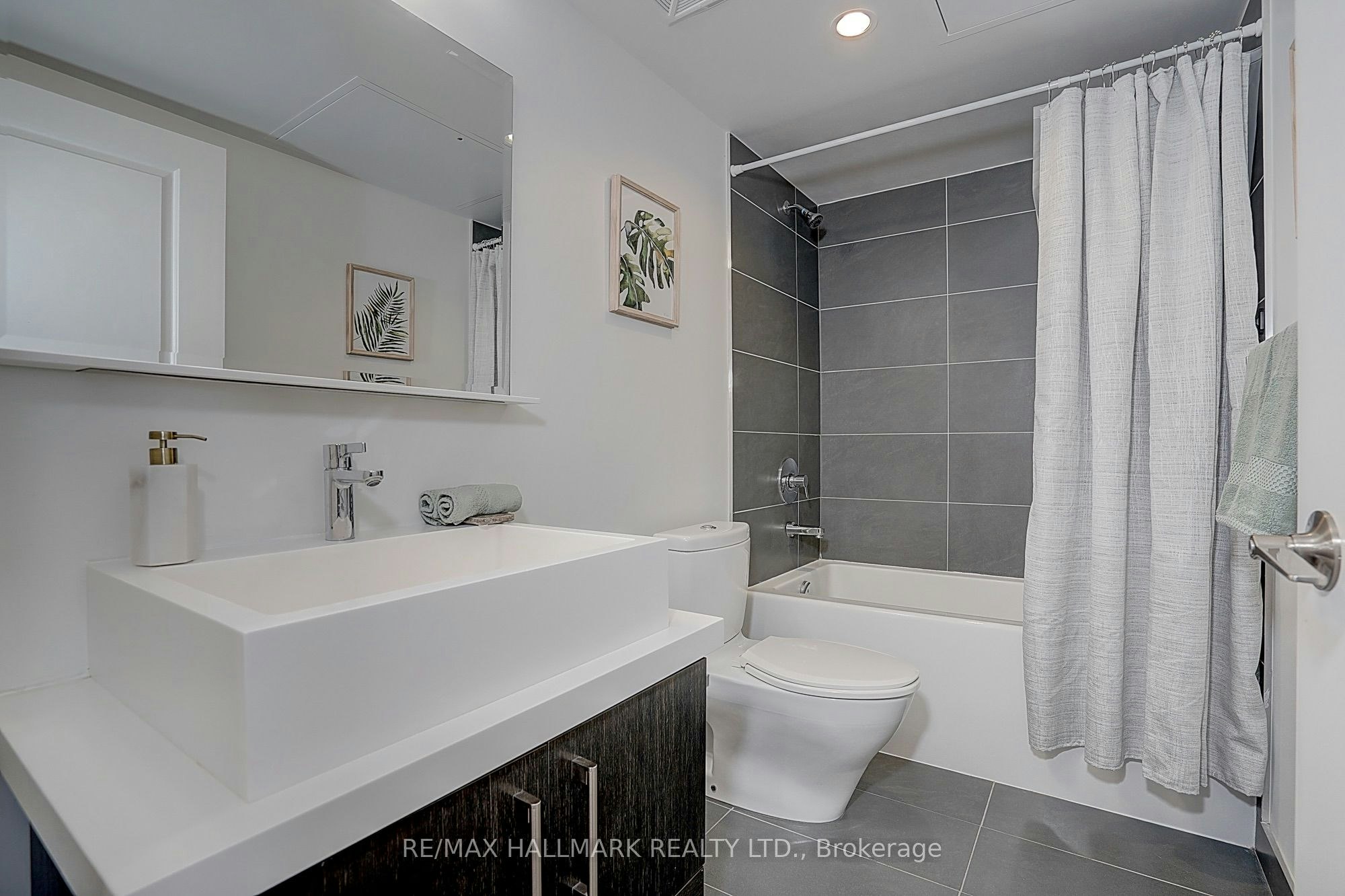 2906-65 St Mary Street, Toronto, ON, M5S 0A6 - 27