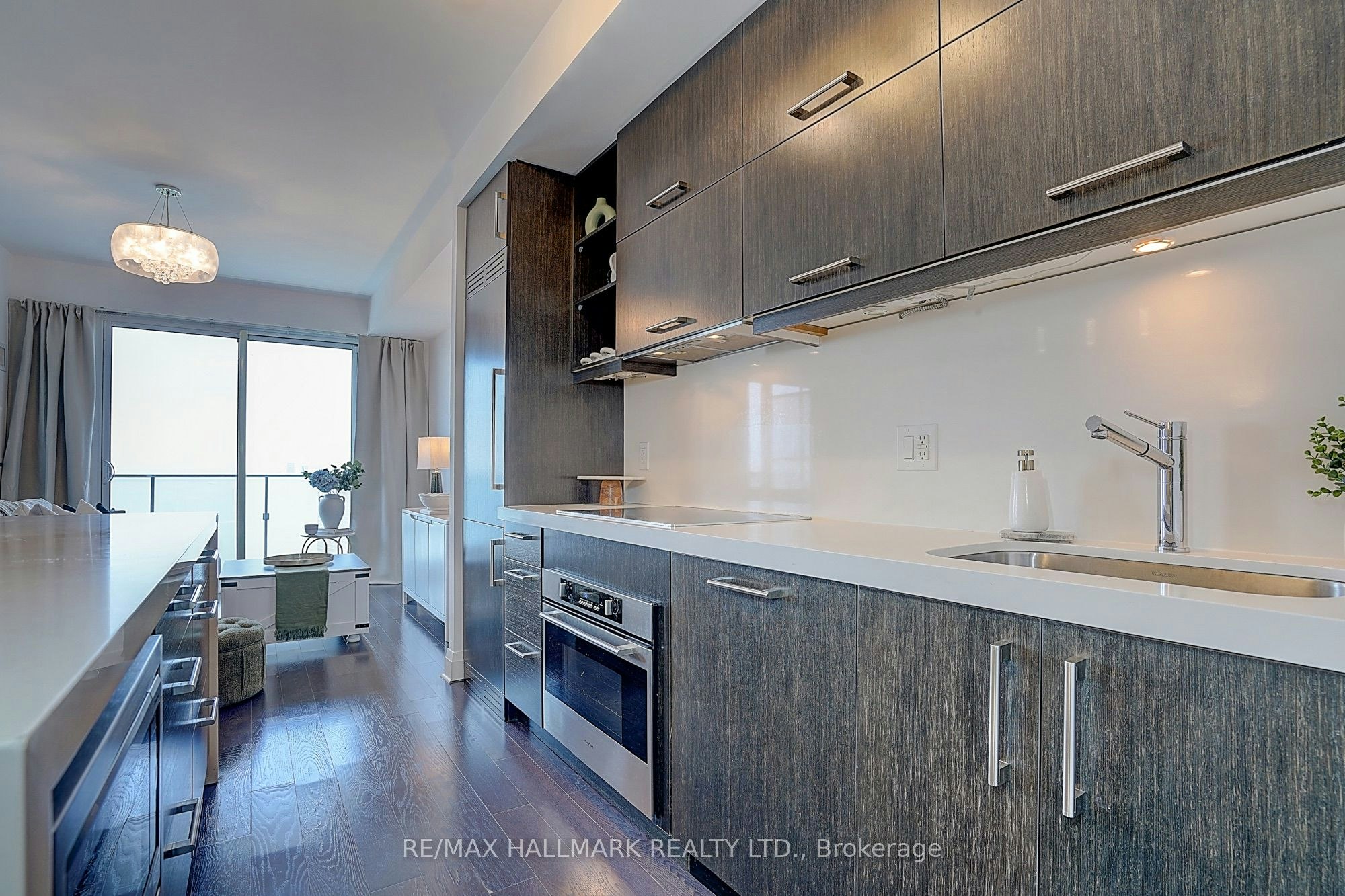 2906-65 St Mary Street, Toronto, ON, M5S 0A6 - 5