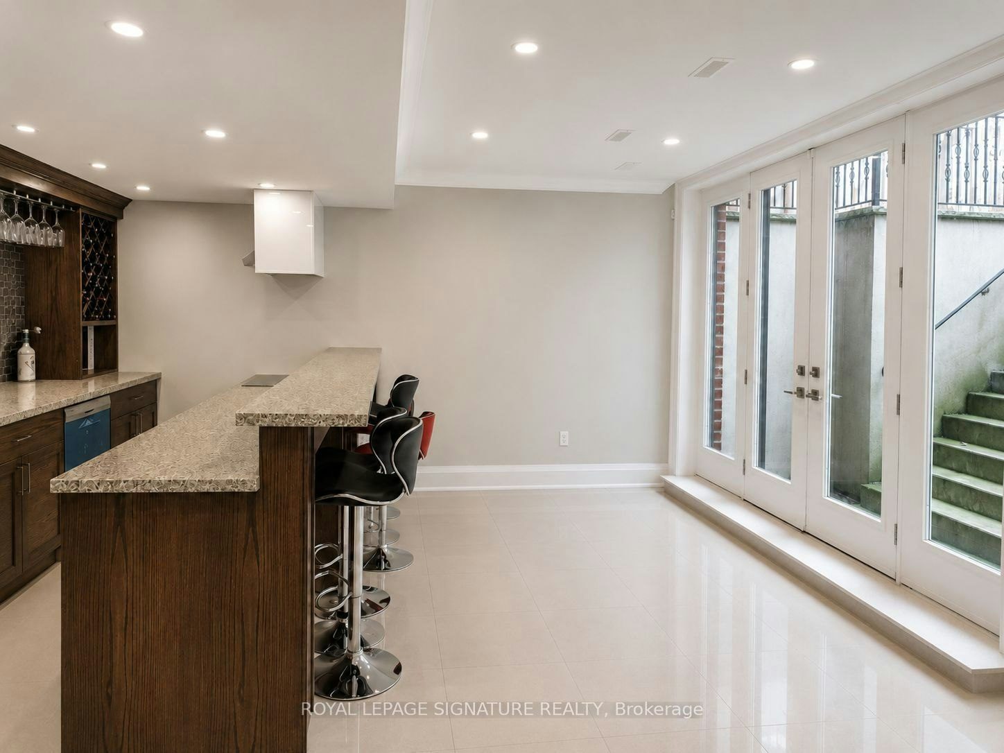 Lower-12 Terrace Avenue, Toronto, ON, M2R 1E9 - 8