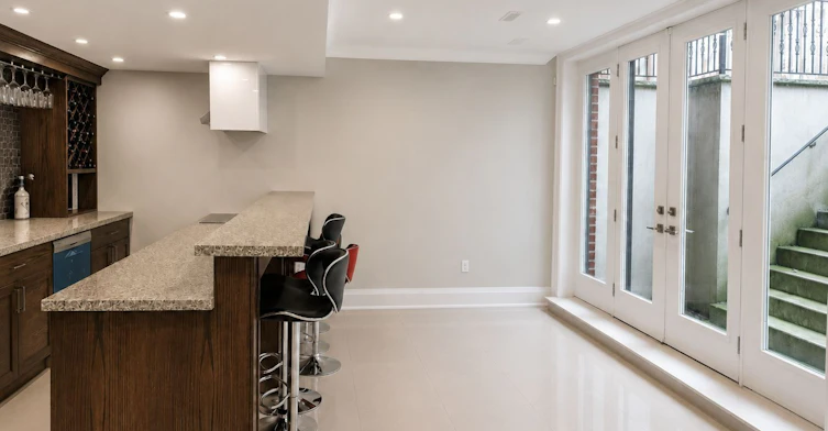 Lower-12 Terrace Avenue, Toronto, ON, M2R 1E9 - 8