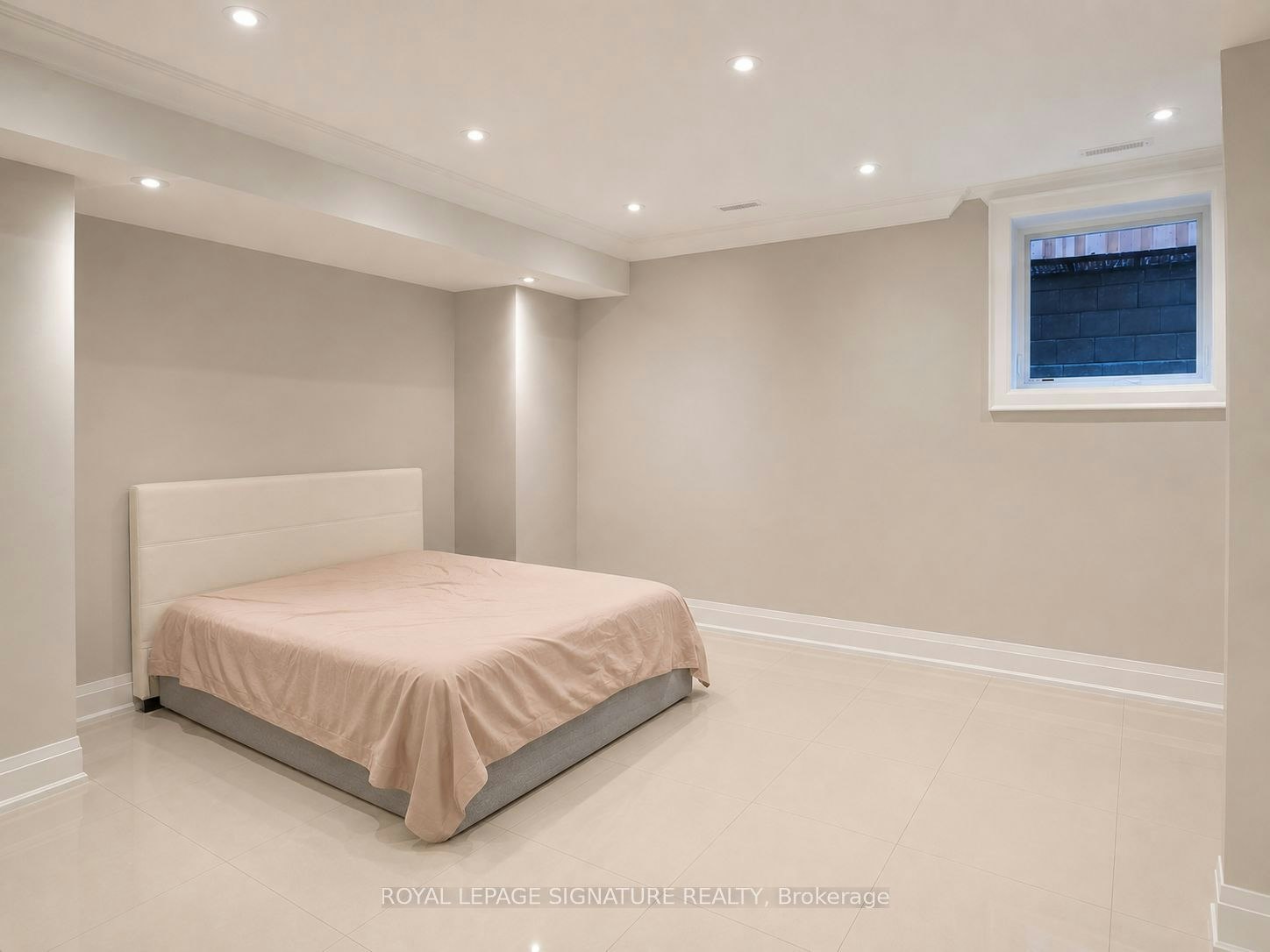 Lower-12 Terrace Avenue, Toronto, ON, M2R 1E9 - 14