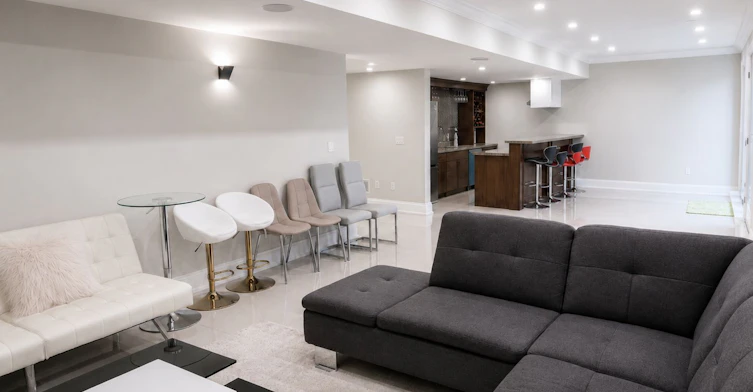 Lower-12 Terrace Avenue, Toronto, ON, M2R 1E9 - 13