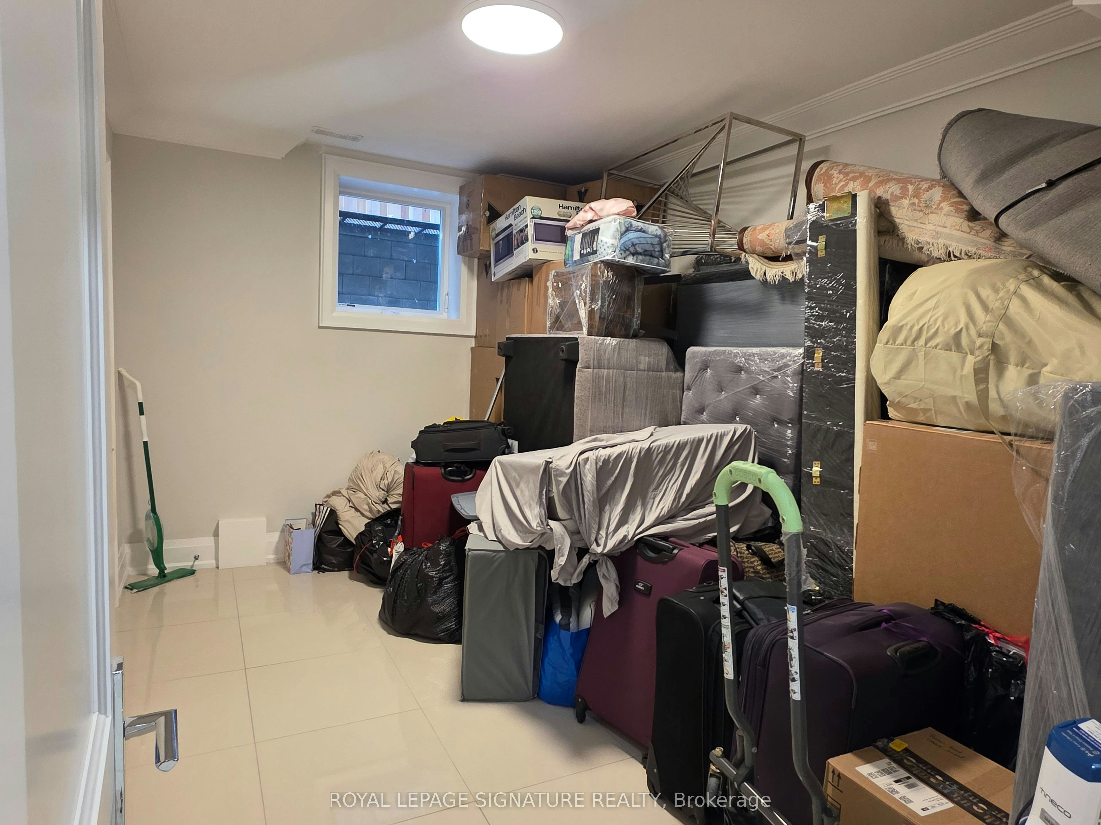 Lower-12 Terrace Avenue, Toronto, ON, M2R 1E9 - 14
