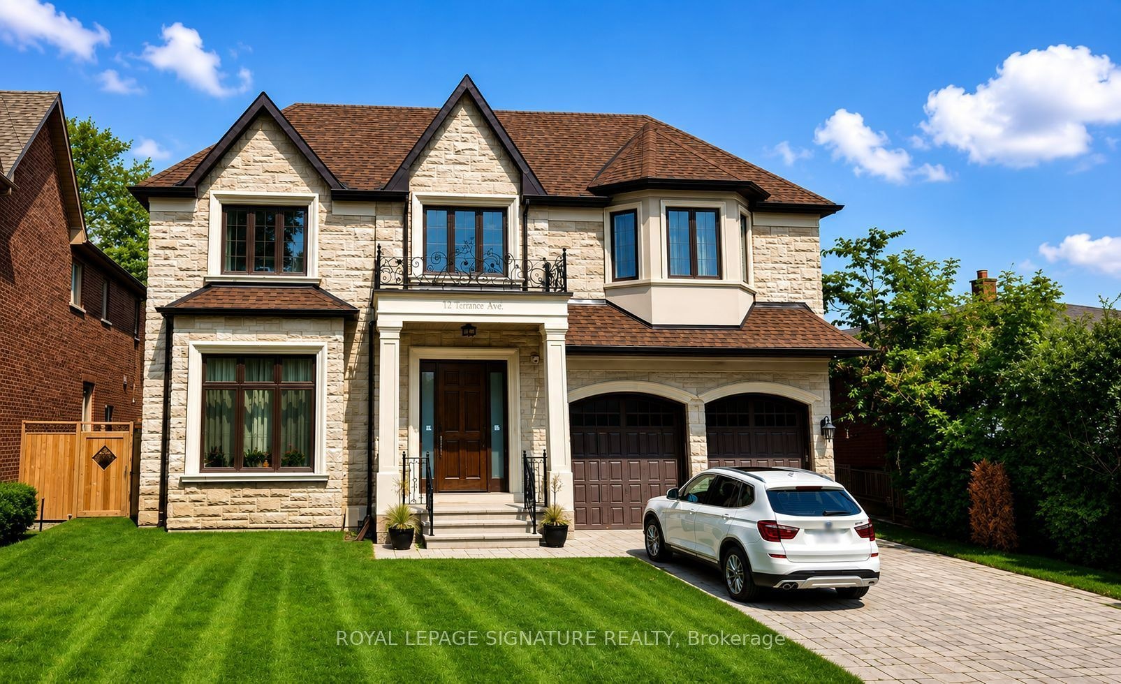 Lower-12 Terrace Avenue, Toronto, ON, M2R 1E9