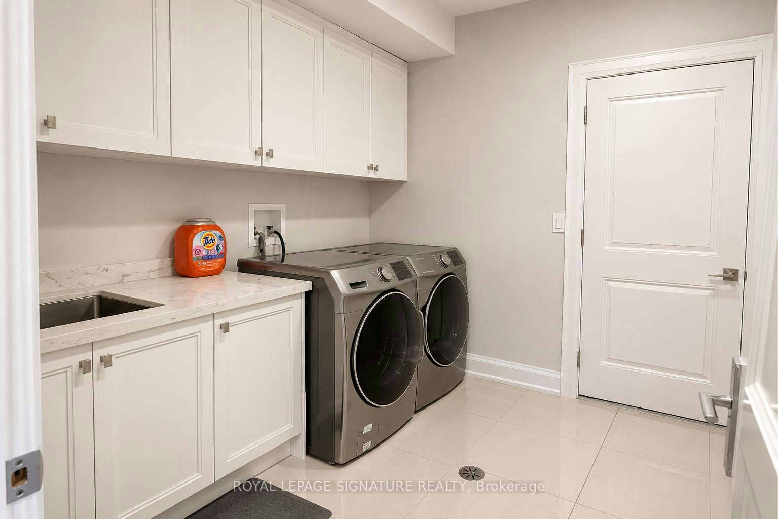 Lower-12 Terrace Avenue, Toronto, ON, M2R 1E9 - 18