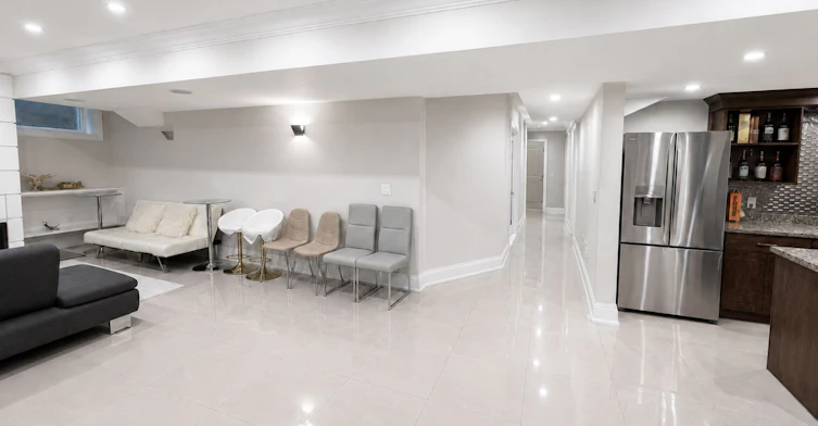 Lower-12 Terrace Avenue, Toronto, ON, M2R 1E9 - 3