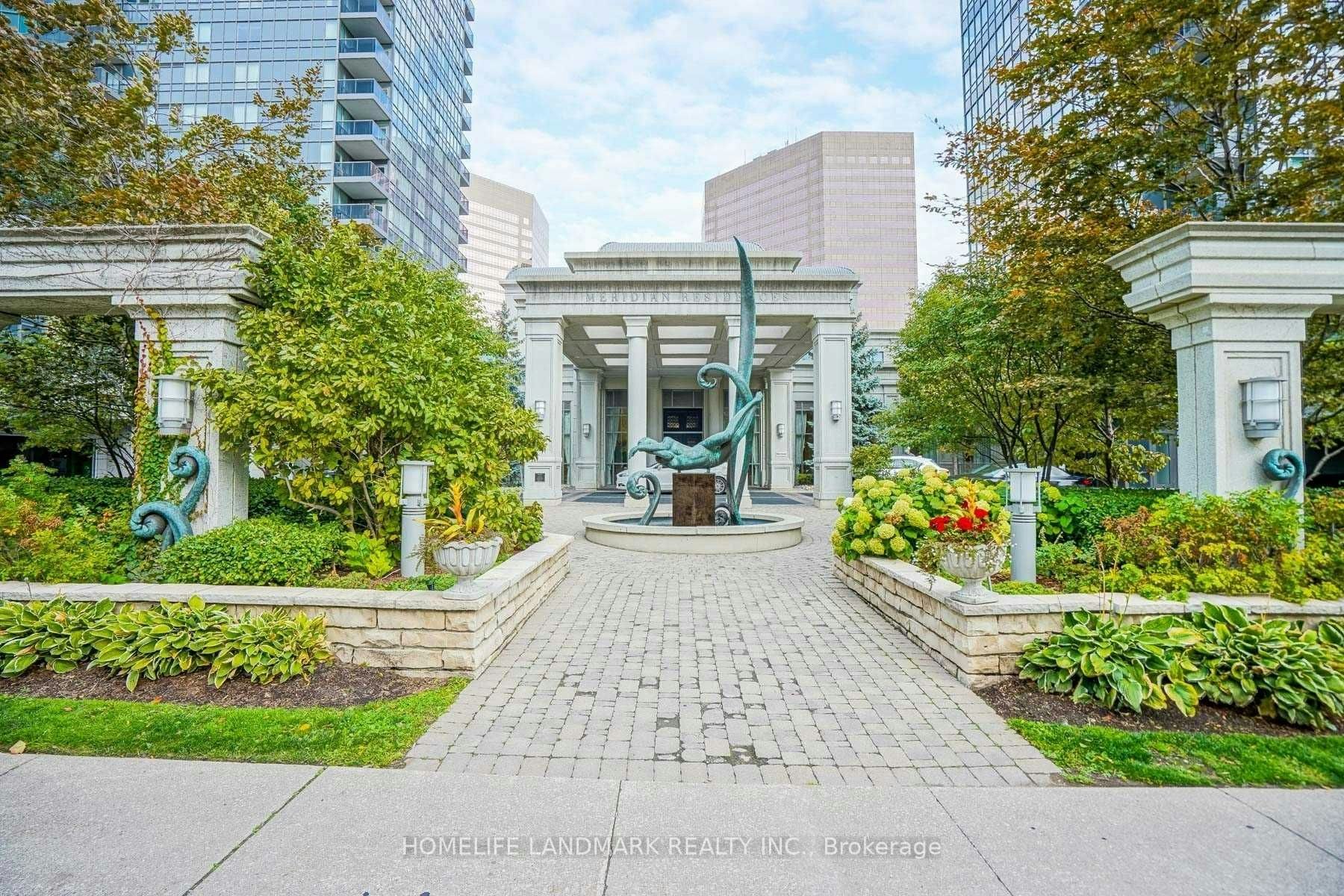828-25 Greenview Avenue, Toronto, ON, M2M 0A5 - 2