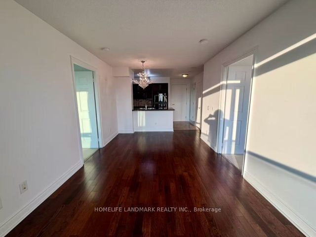 828-25 Greenview Avenue, Toronto, ON, M2M 0A5 - 6