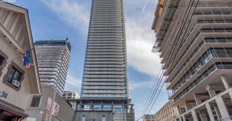 4206-501 Yonge Street, Toronto, ON, M4Y 1Y4 - 2