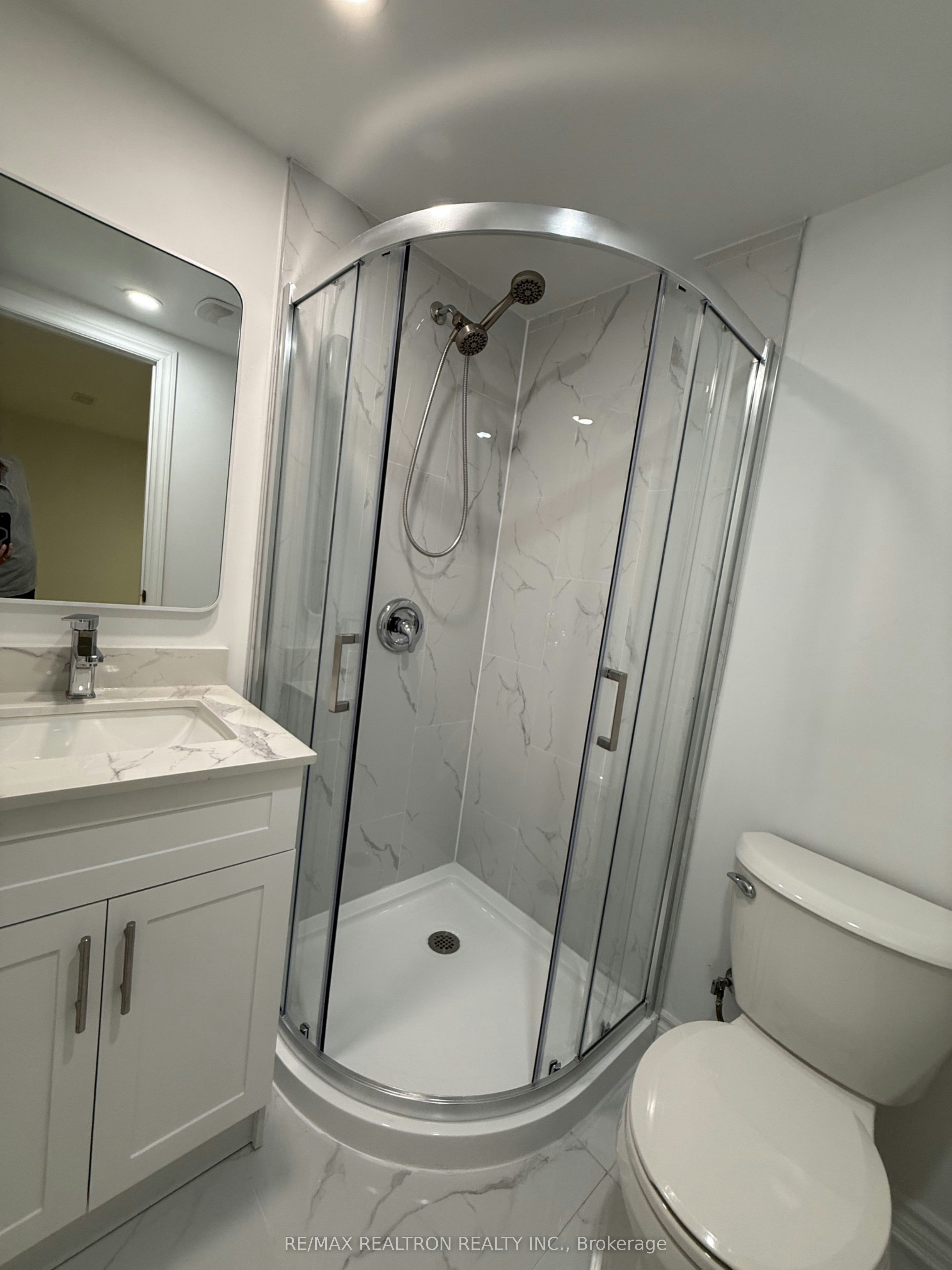 Basement-217 Moore Park Avenue, Toronto, ON, M2M 1N5 - 8