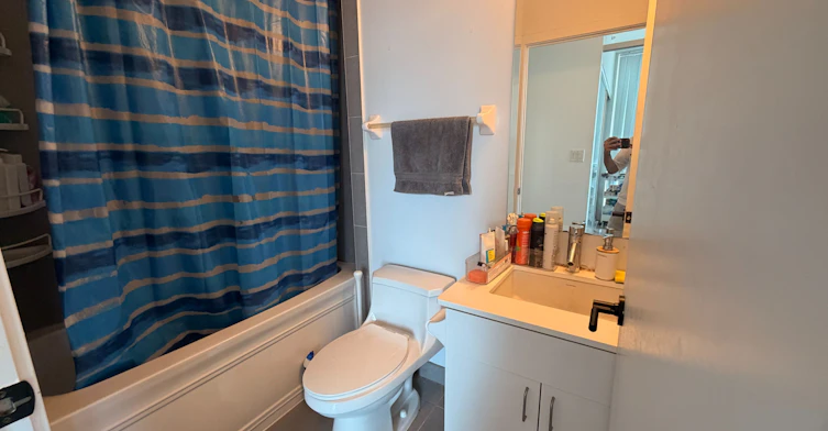 3008-426 University Avenue, Toronto, ON, M5G 1S9 - 16
