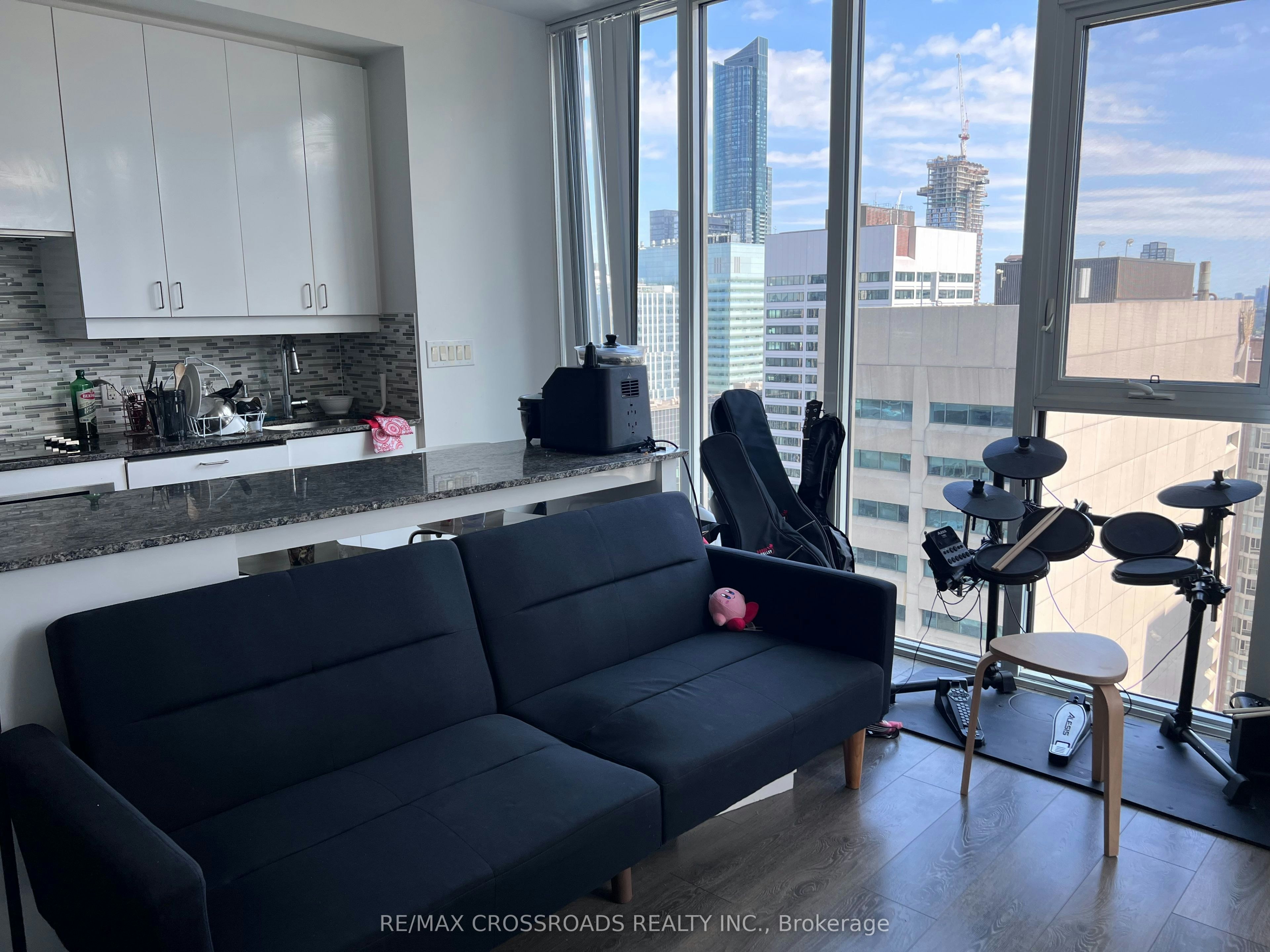 3008-426 University Avenue, Toronto, ON, M5G 1S9 - 10