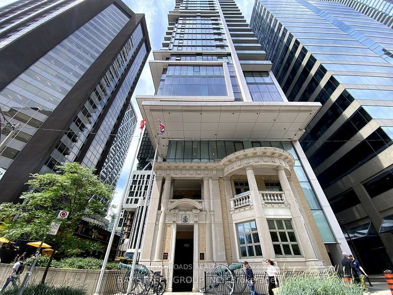 3008-426 University Avenue, Toronto, ON, M5G 1S9 - 4
