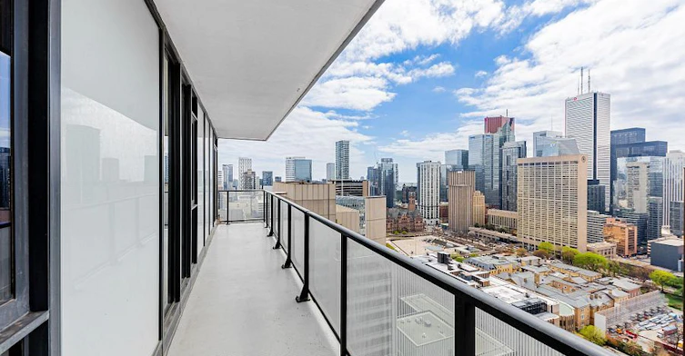 3008-426 University Avenue, Toronto, ON, M5G 1S9 - 12