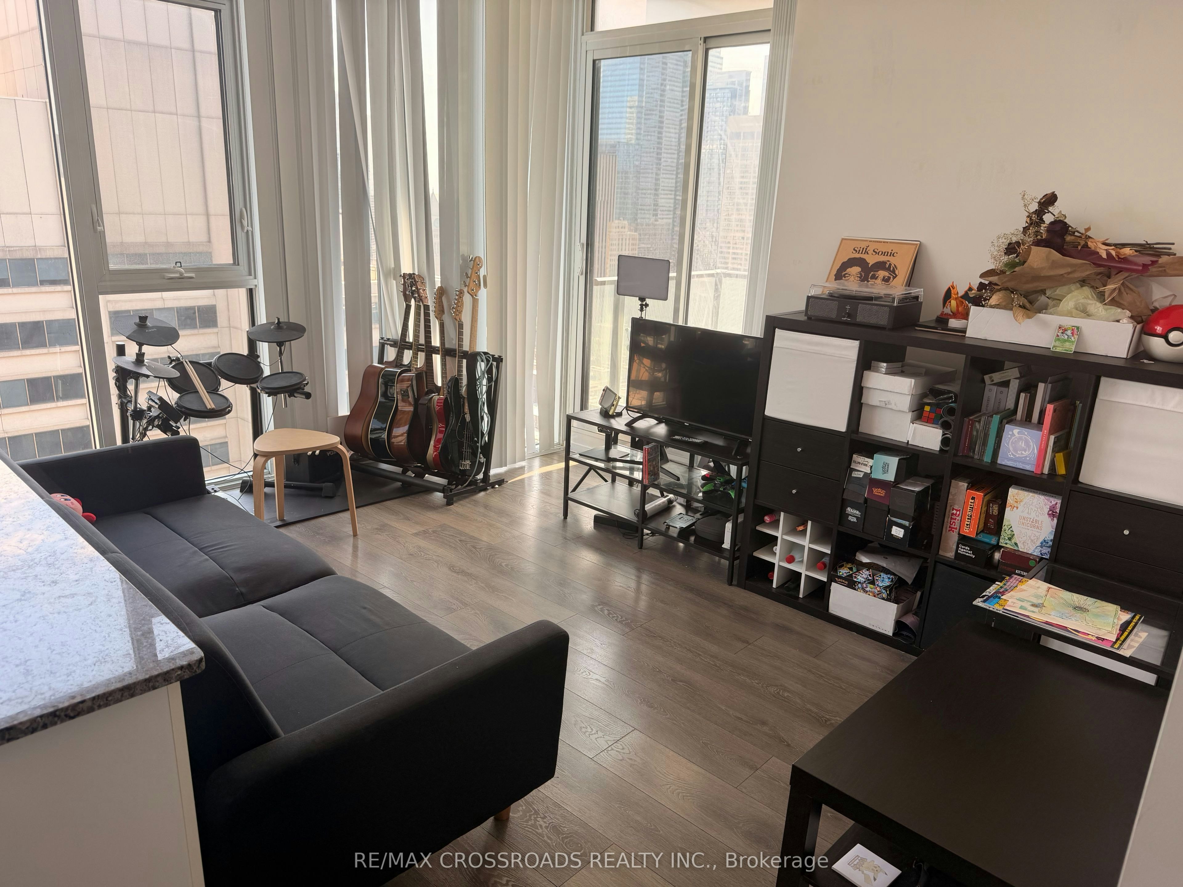 3008-426 University Avenue, Toronto, ON, M5G 1S9 - 7