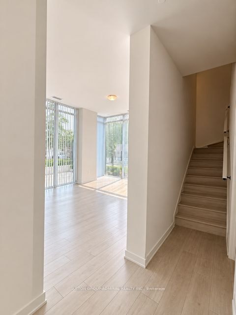 TH10-5858 Yonge Street, Toronto, ON, M2M 0C6 - 16