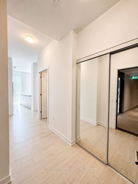 TH10-5858 Yonge Street, Toronto, ON, M2M 0C6 - 11
