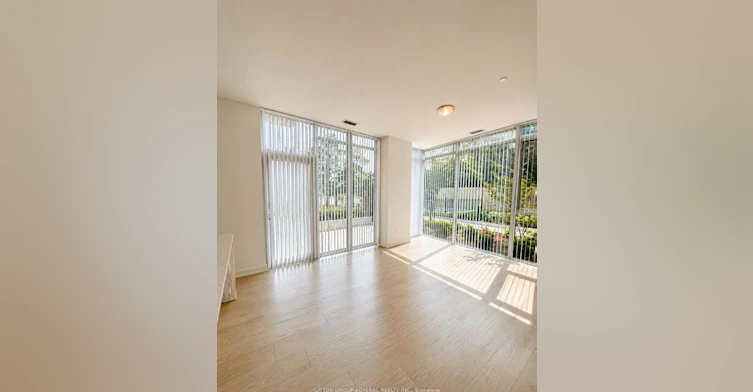 TH10-5858 Yonge Street, Toronto, ON, M2M 0C6 - 4