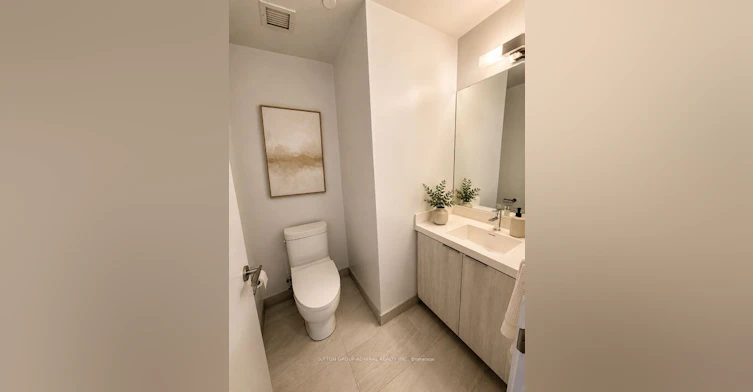 TH10-5858 Yonge Street, Toronto, ON, M2M 0C6 - 17