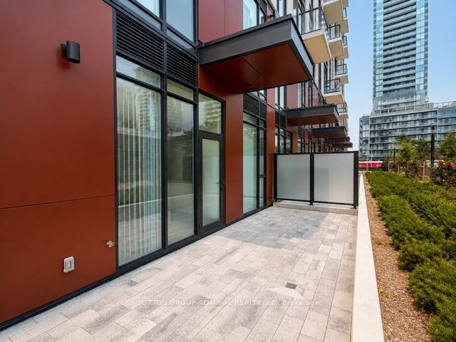 TH10-5858 Yonge Street, Toronto, ON, M2M 0C6 - 31