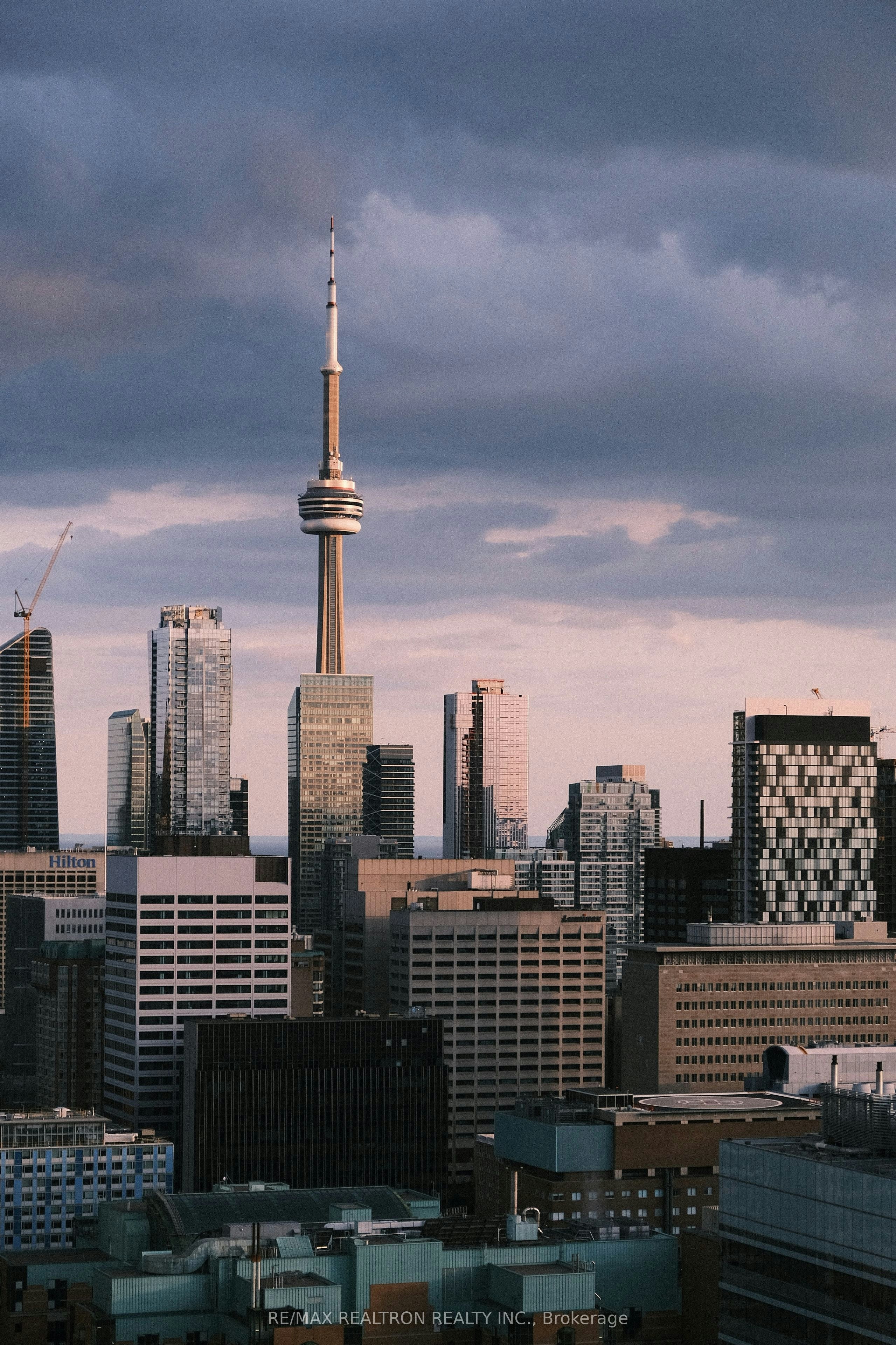 3201-832 Bay Street, Toronto, ON, M5S 1Z6 - 9