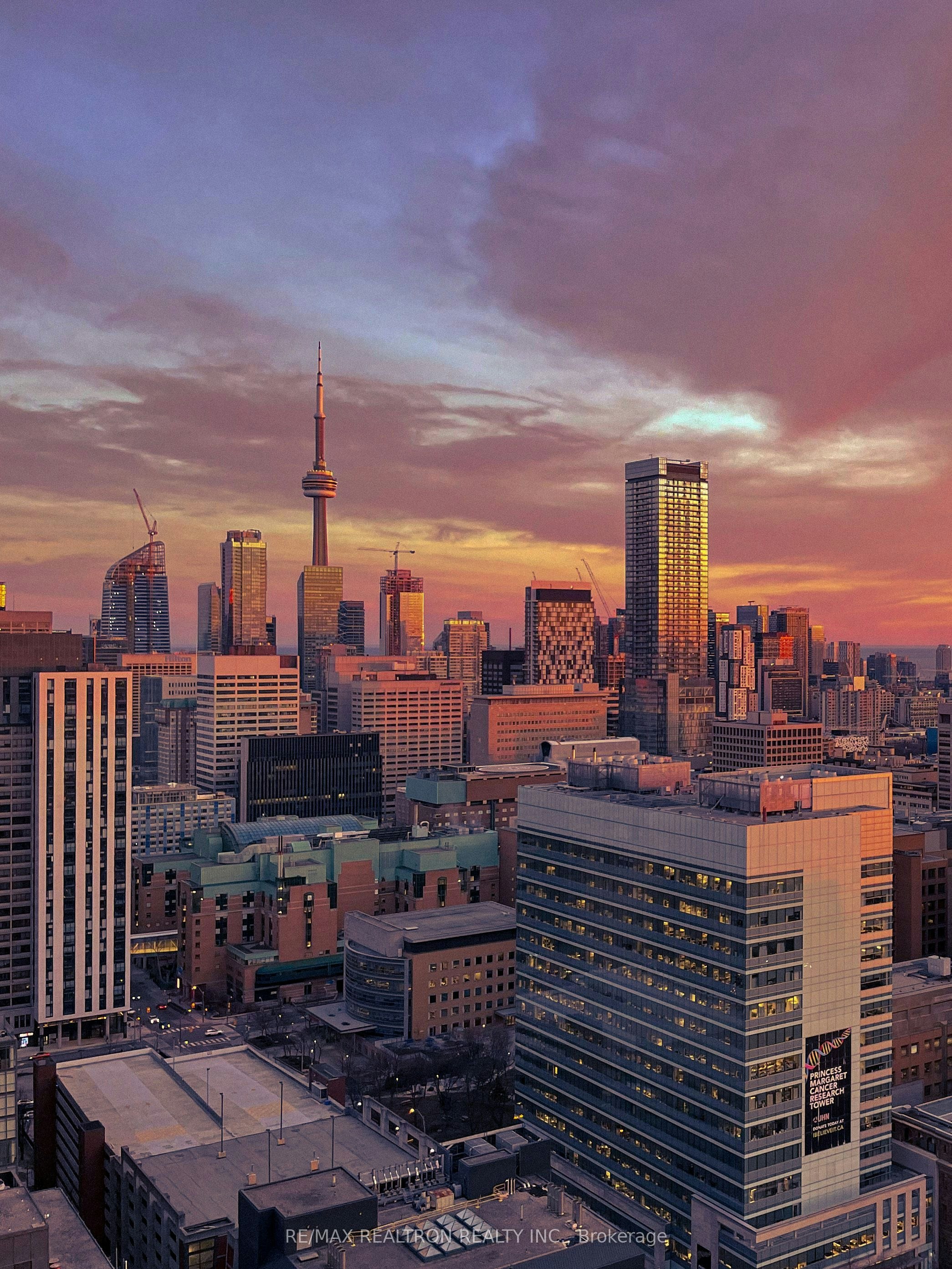 3201-832 Bay Street, Toronto, ON, M5S 1Z6 - 7